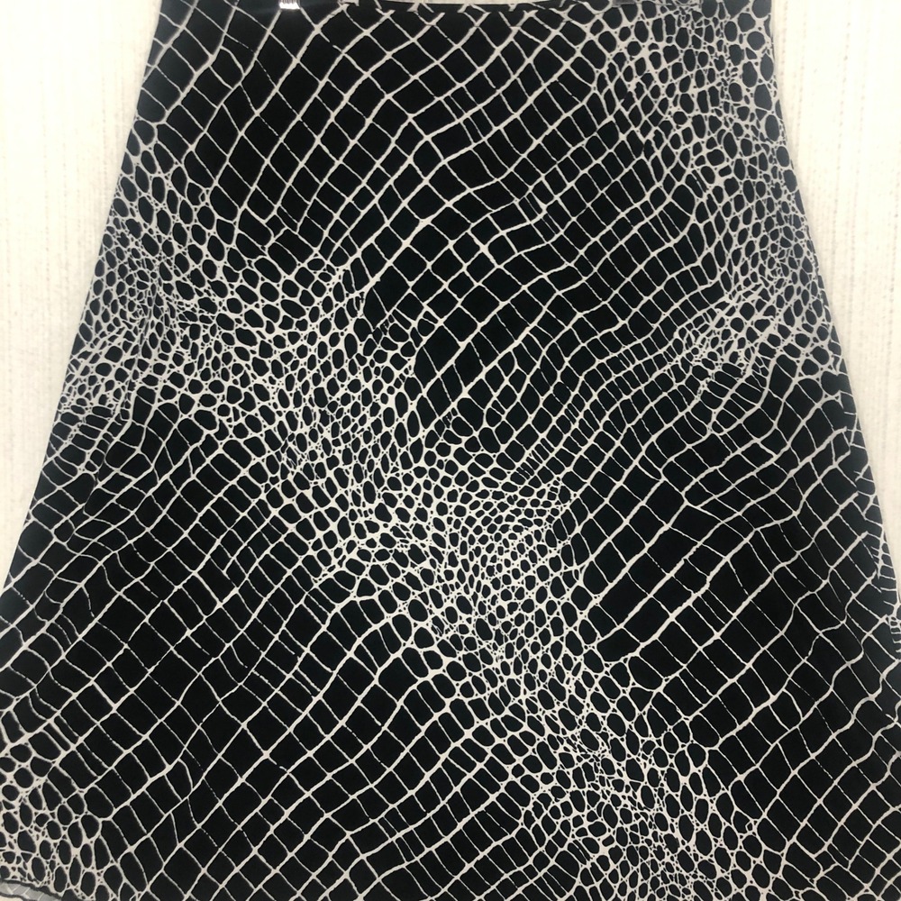 DFA New York‎ Black White Crocodile Skin Print Midi Skirt Size L